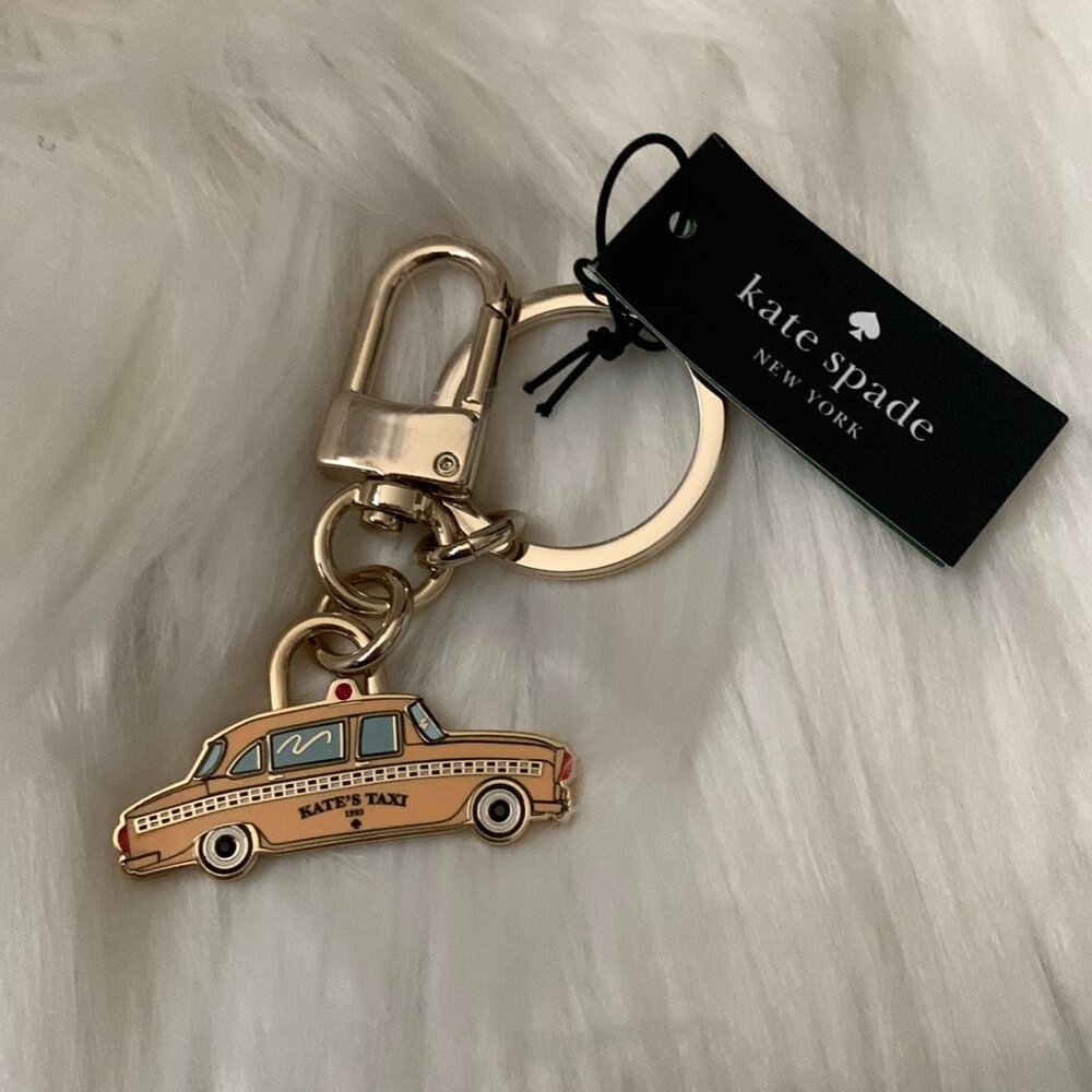 KATE SPADE Big Apple NYC Taxi Cab Key Ring in Gold